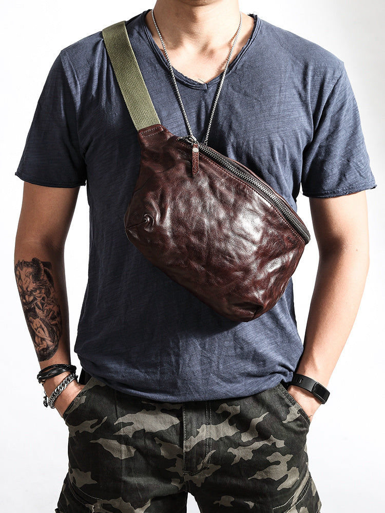 Men's Retro Leather Chest Messenger Shoulder Bag