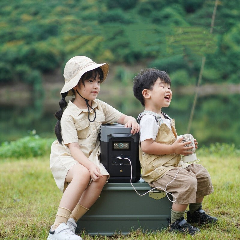 Zhenghao Fast Charge Outdoor Power To Double The Energy Travel Easier